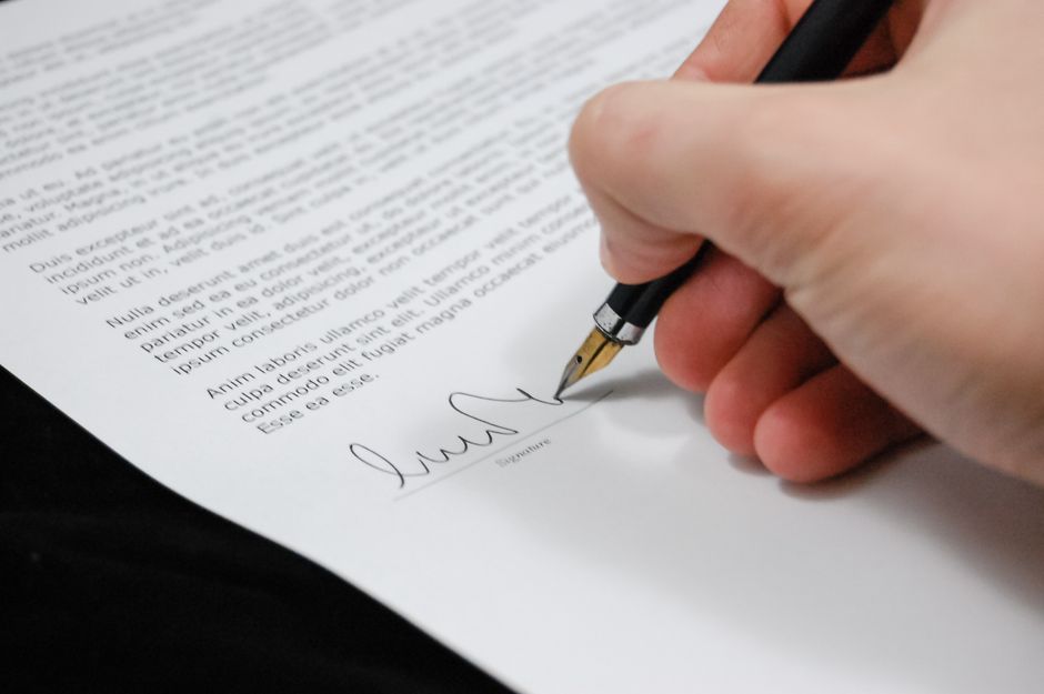 Certified Arabic Translation and Paperwork for License Conversion