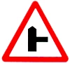 ਅੱਗੇ ਚੌਰਾਹੇ ਨੂੰ ਦਰਸਾਉਂਦਾ ਚੇਤਾਵਨੀ ਚਿੰਨ੍ਹ